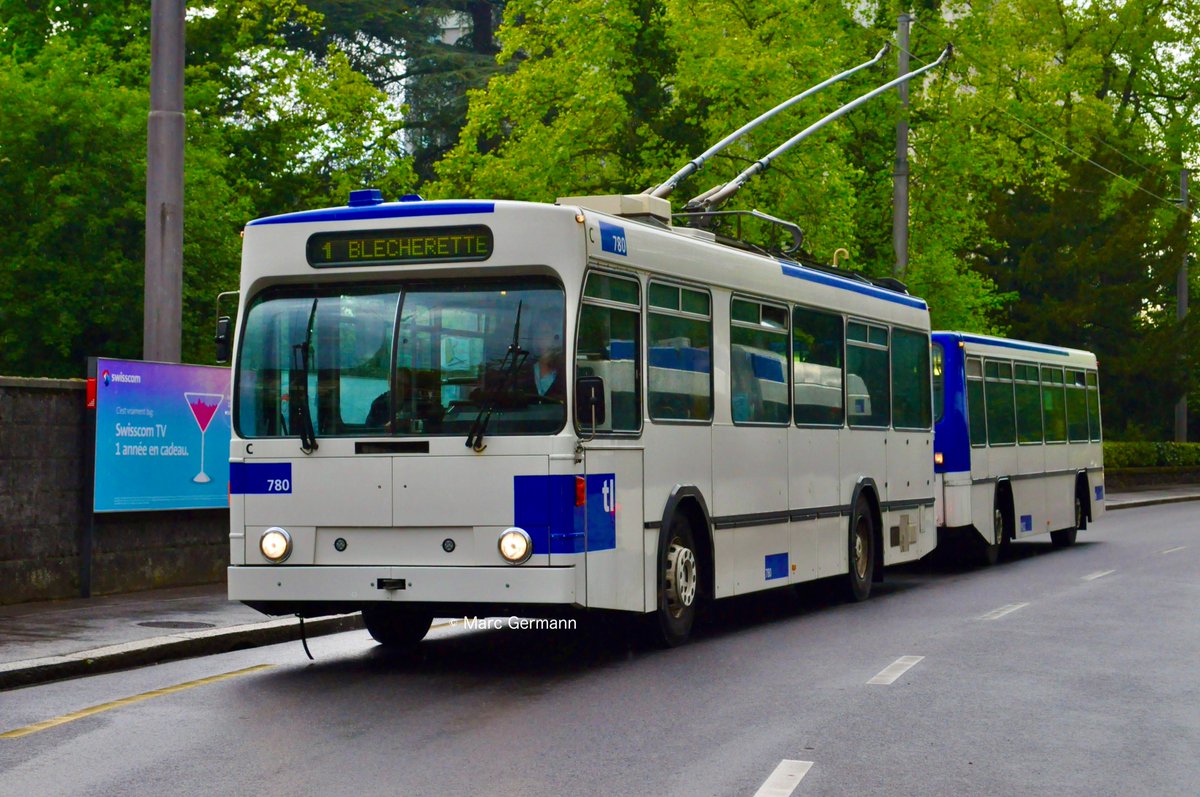 MarcNAW780's tweet photo. Bonjour,

Le trolleybus NAW BT-25 n°780 célèbrera son anniversaire le 2 octobre 2025. 🚍🎉

Cependant, le véhicule n’a pas été localisé à la Fonderie de Moudon.

Je possède une maquette unique représentant le trolleybus NAW BT-25 n°780.
#TeamNAW700
@Trolleybus_Off

© Marc Germann https://t.co/nyUJJr1wz9