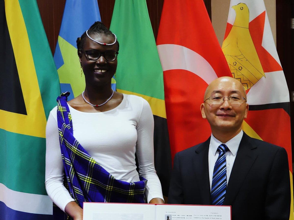 Alith Cyer Mayar (اليط شير ميار ) tweet media