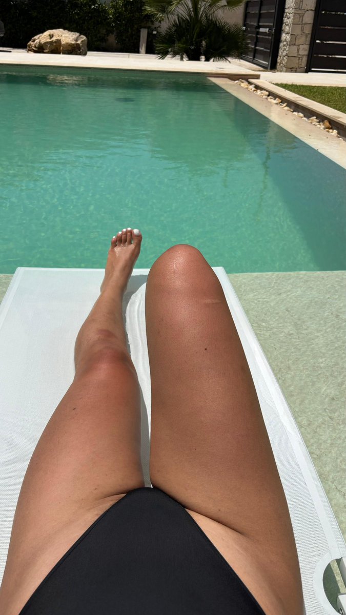 Goddess Alessia 🇮🇹✨ (@_goddessalessia) on Twitter photo 