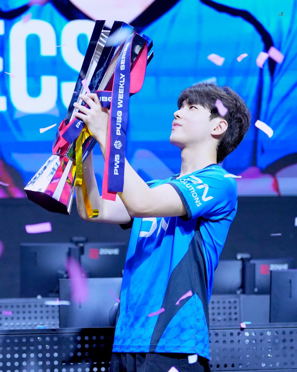 25DNF_zip's tweet photo. 250928 PWS 2 Finals
#DNFPUBG #DIEL https://t.co/Mc4EqvYeOw