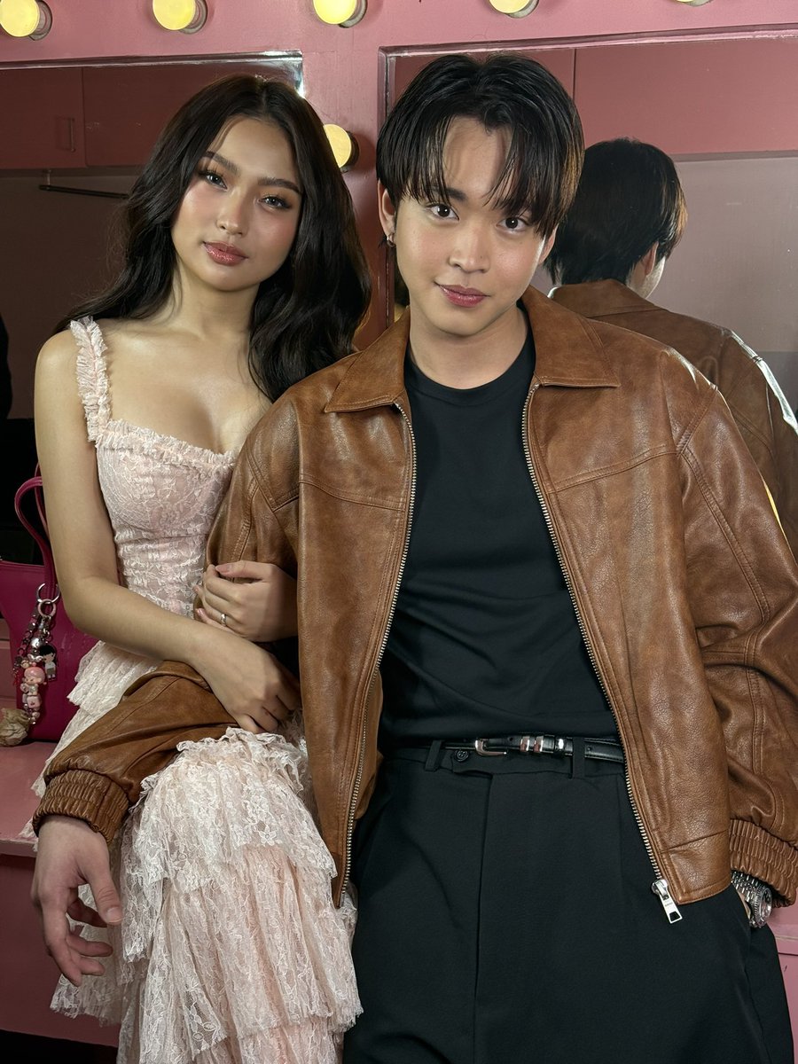 meowwwrss's tweet image. our home has love, what does yours have?

RABGELAST DRALYS MOMENT