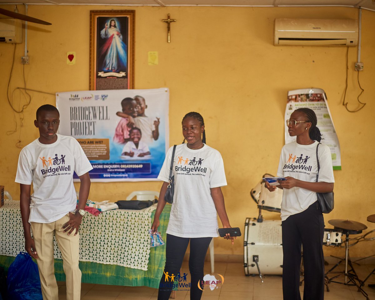 BridgewellProj's tweet photo. Introductions

It was more than a meeting, it was more than a simple hello. It was the beginning of shared smiles, open hearts, and hopeful conversations. 

At BridgeWell, we believe every introduction is an opportunity to remind them: https://t.co/DAVYVc0EPQ