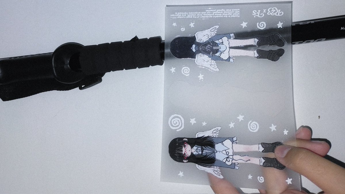 bahngcha's tweet image. decorating my new trackpole with fromstar x room23 sticker ˚ʚ♡ɞ˚