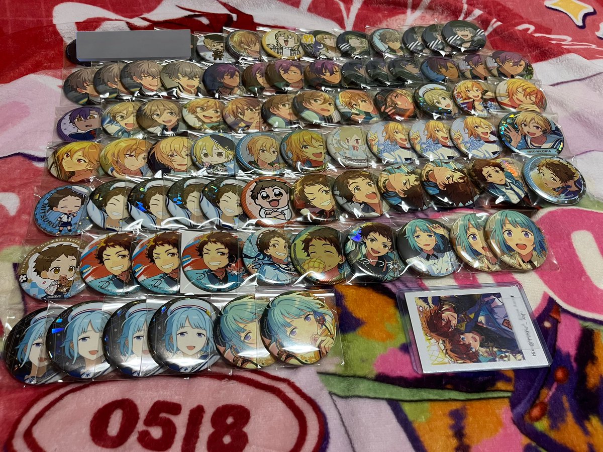 rinne_kapi's tweet image. 【交換】 あんスタ テーマ フィーチャー コレクション缶バッジ Sep Apr

譲）画像1〜5
求）画像6、7＞それ以外の燐音、ライカ

見ずらい場合お声掛け頂ければキャラごとのお写真ご提示します。
画像5は取り忘れのお品物です。

お気軽にお声掛けください。