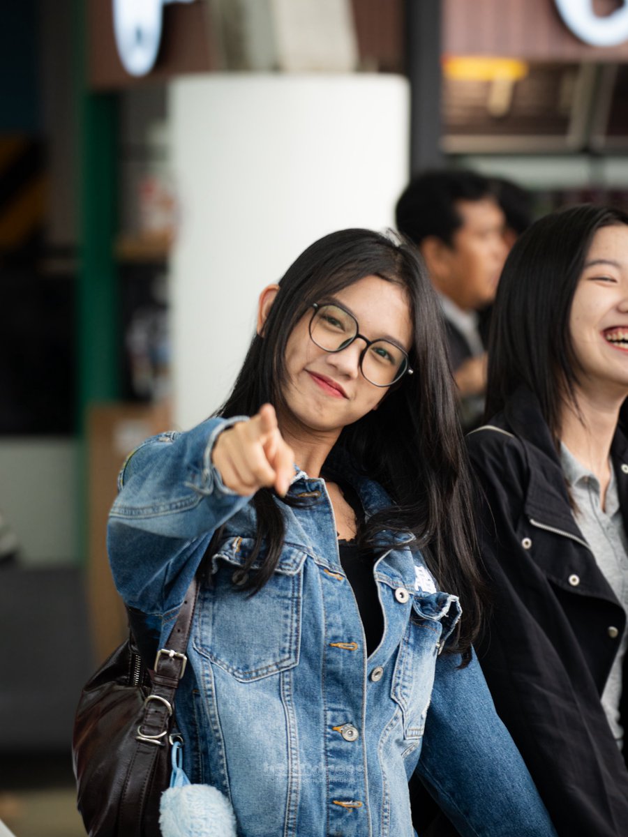 _bekindness's tweet photo. Have a good rest!!!
PRnya jangan lupa dikerjain 🤭
@Ekin_JKT48 

——
29092025
Soekarno-Hatta Int. Airport
#JKT48AirportFashion https://t.co/2rFVcL2PV2