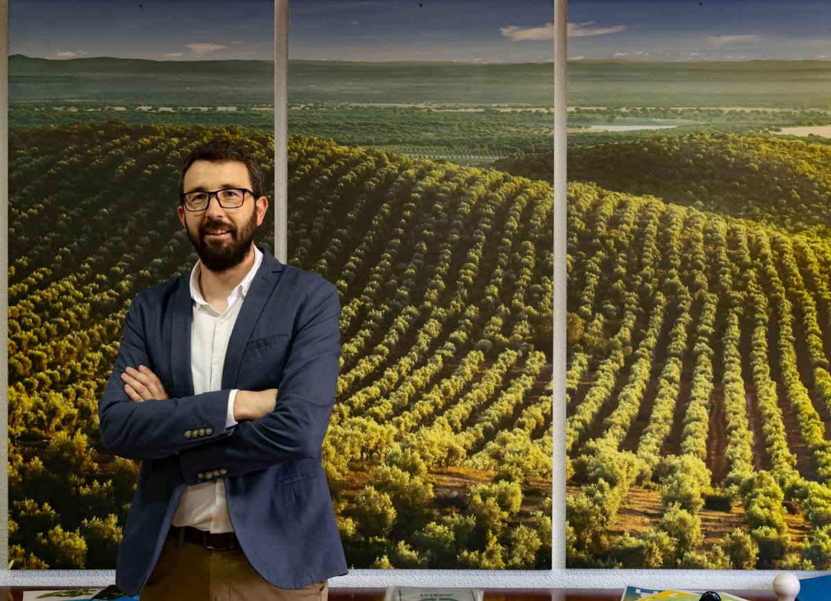 🔧🌱 “At GEA, we combine innovation and sustainability to lead the transformation of the olive oil sector.”
Francisco Plaza, Head of Olive Oil Application at GEA Iberia, shares insights on the future of EVOO.
👉 oliveoilworldcongress.com/at-gea-we-comb…