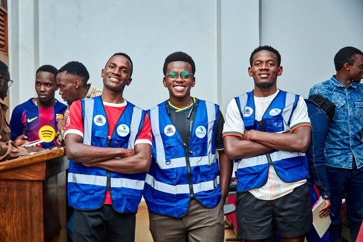 Scenes from the Kyambogo Unuiversitty Debate Open. Special shoutout to my debate partner Matthew. We had quiet an amazing experience mergeed with fun! 
Thank you for believing in me man. Matthew here pushed me and made me believe in myself more than before✨🥳.