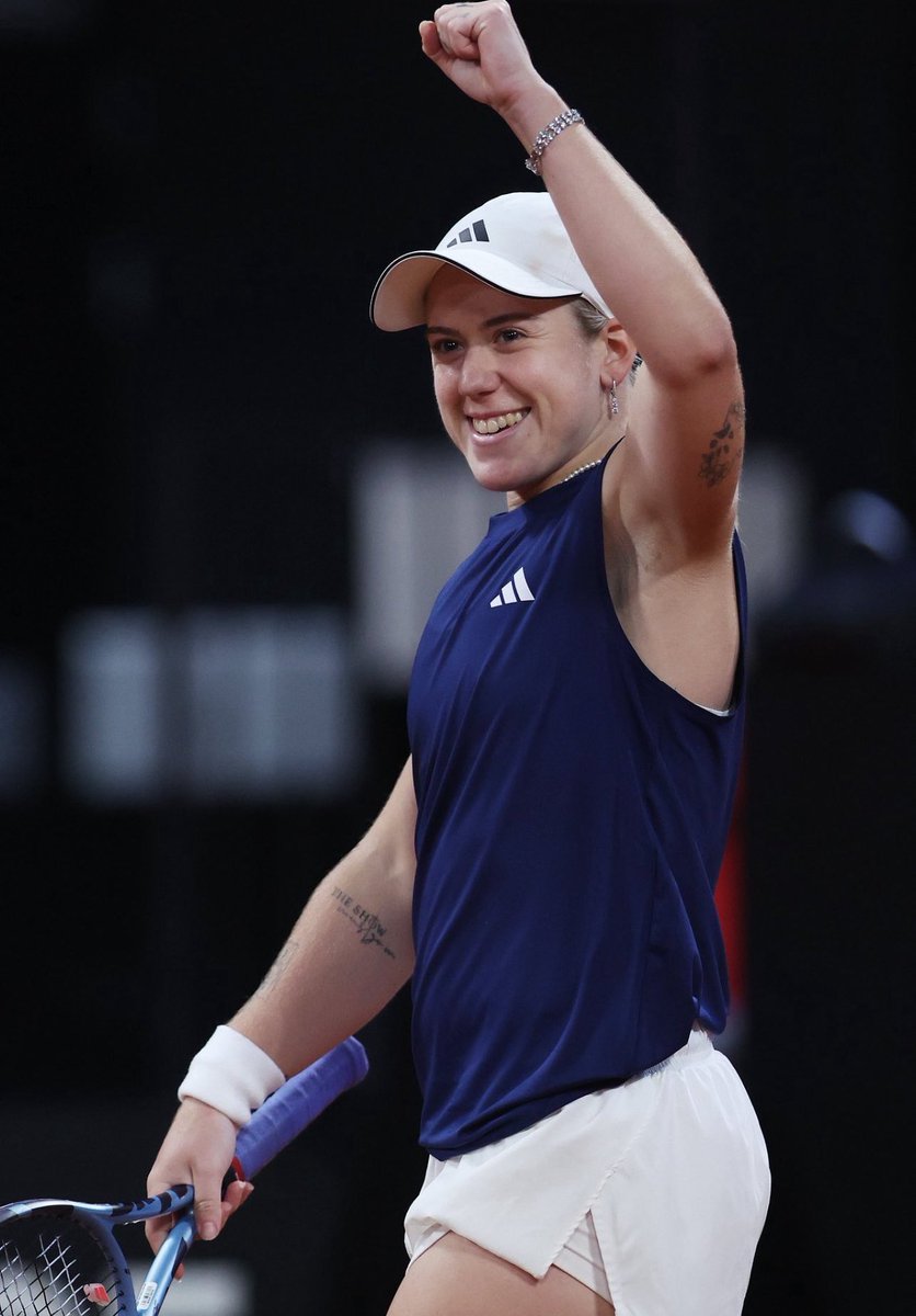 WHAT A WIN!!!!!!!!!!!!!🔥🔥

Sonay Kartal’s🇬🇧 dream run continues as she moves into the last 16 at the China Open after she comfortably beat Maya Joint🇦🇺 6-3 6-2 this morning👏🏼👏🏼

Simply incredible from Sonay🇬🇧💪🏼

📸<a href="/the_LTA/">LTA</a>