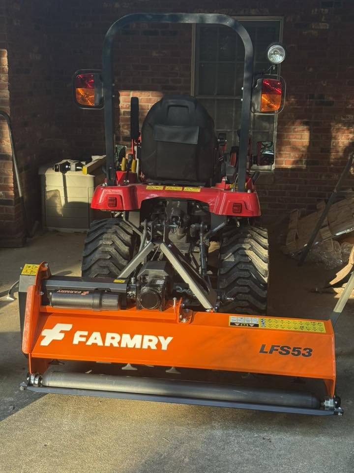 FarmryAttach's tweet photo. Customer love for the Farmry LFS Series Flail Mowers! 💚🚜
Thanks to our awesome customers for these photos—it’s great to see the mowers in action 🌿
👉 Available here: https://t.co/zBcZm2YX9H

#Farmry #LFSSeries #CustomerFeedback #TractorLife