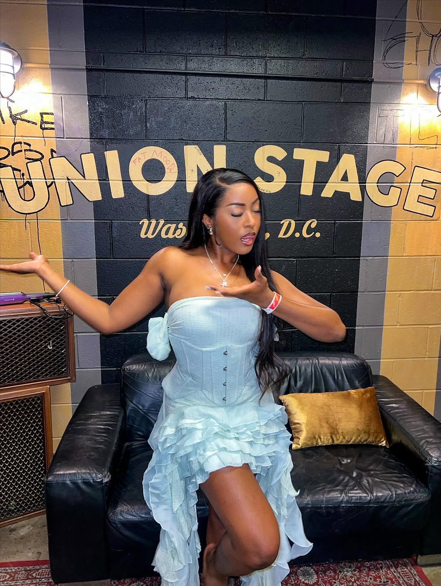 somi🧚‍♂️✨ tweet media