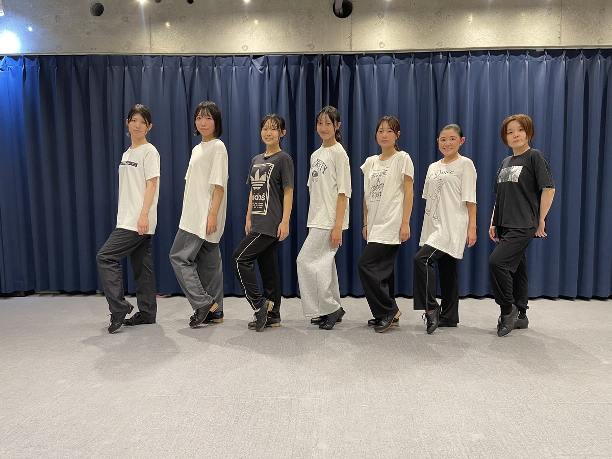 SwingyTapDance's tweet photo. 蕨市でおこなわれた第29回下蕨地区生涯学習フェスティバルにてSwingy Tap Dance Companyがタップダンスショーをおこないました。賴髙英雄市長はじめ蕨市の皆様が笑顔で拍手や声援を送ってくださり、座ったままできるタップダンスの体験にも楽しんで参加してくださいました😊
ありがとうございました🫶 https://t.co/CeHXeBCb8C