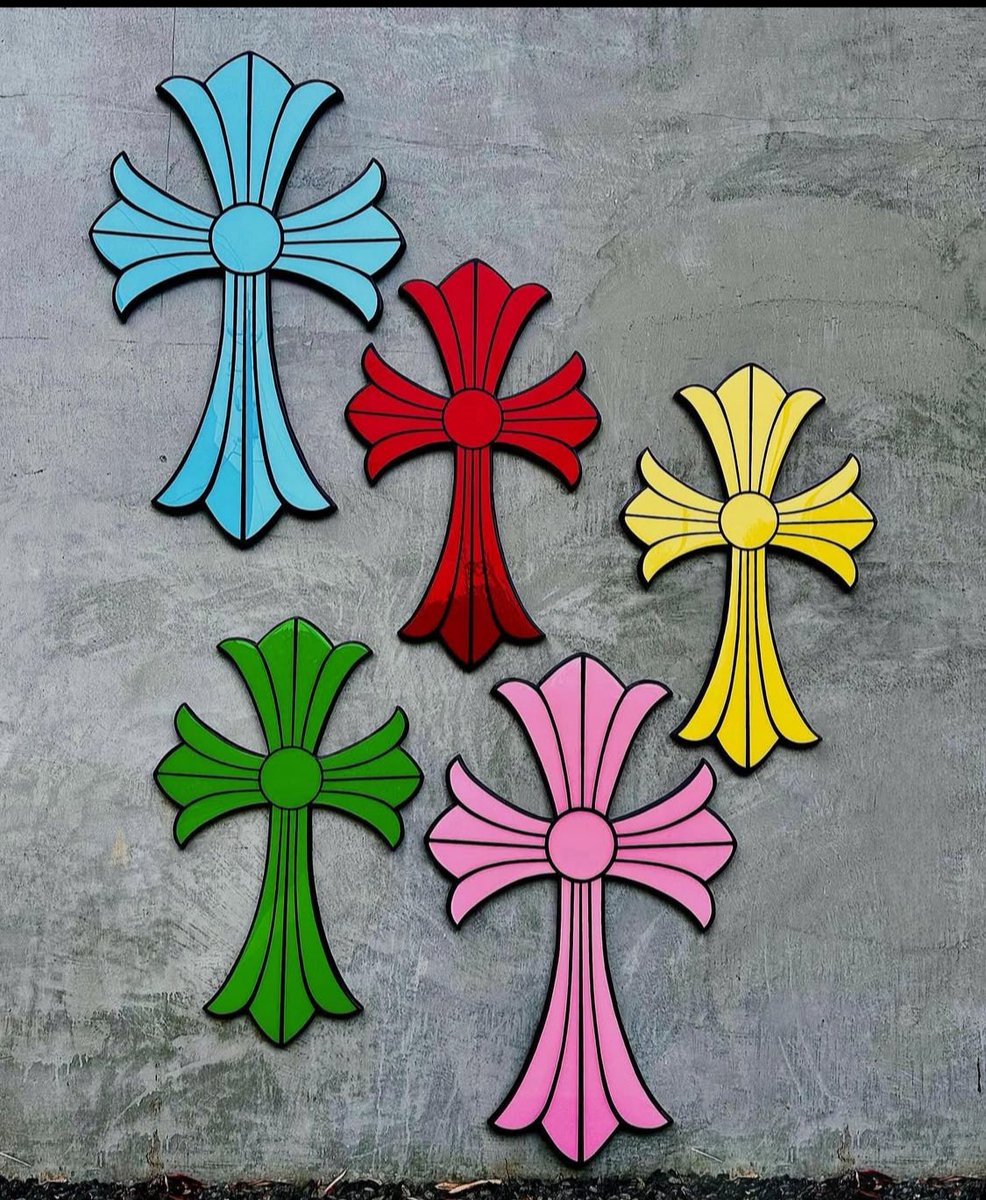 CoolnessHQ's tweet photo. @osoroKE If these colors were moods, which one are you right now? I make CUSTOM wood wall art. CHROME HEARTS ❤️🩵🩷💛💚 0746318072. Price depends on size. RT please my client might be on your time line. https://t.co/3YU2HNv0CW