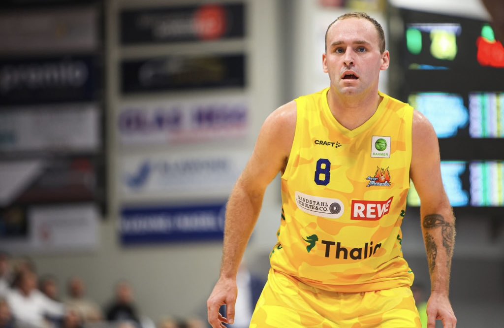 Devin Schmidt tweet media