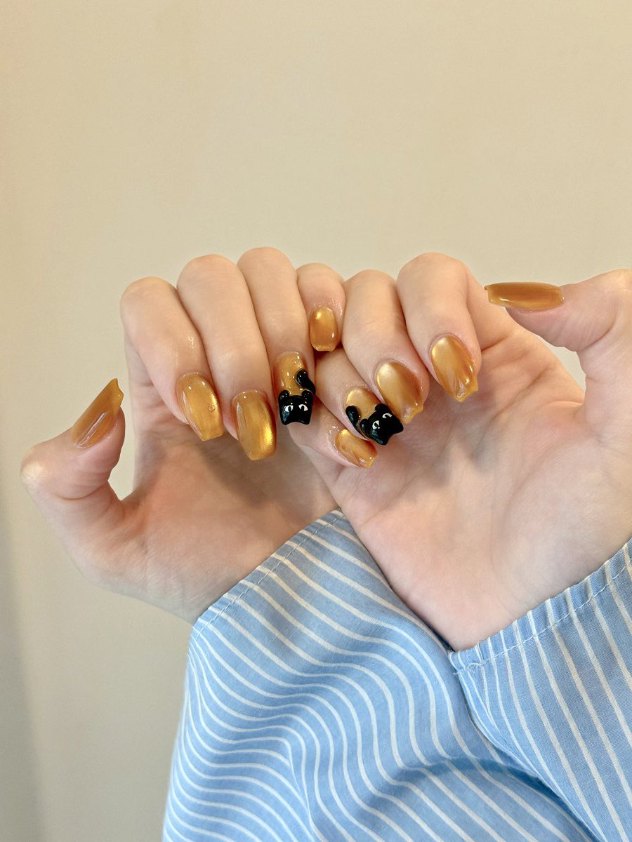 nagi_chan0124's tweet photo. 𓂃 𝕙𝕒𝕝𝕝𝕠𝕨𝕖𝕖𝕟 ℕ𝔸𝕀𝕃💅🏻𓂃

今日9/29は「来る福（くるふく）」と読めることから招き猫の日なんだそう🎃🐈‍⬛

あなた様にも福が届きますように🪄︎︎◝✩ https://t.co/vSQEj4tphu
