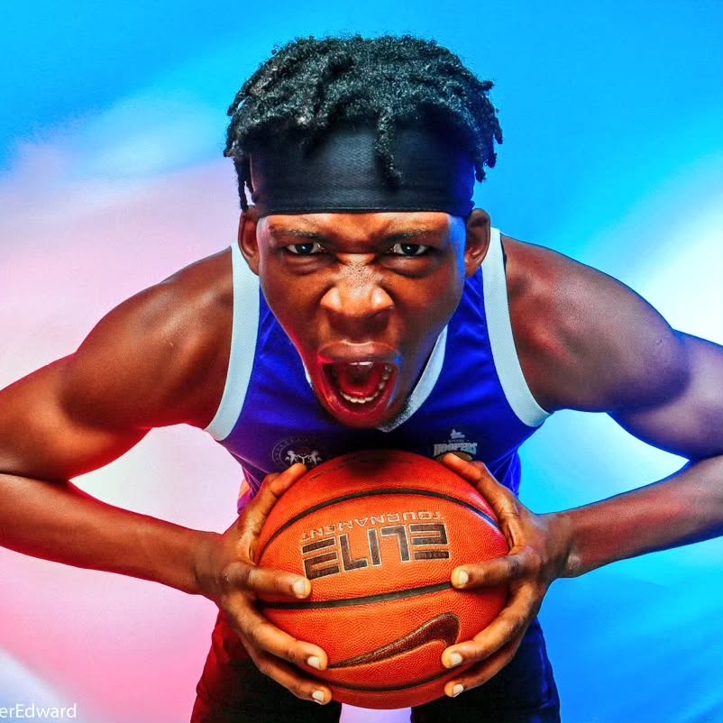RiversHoopers's tweet photo. Happy birthday, @Prolific_12 💙

You're an invaluable part of our group, and we are lucky to have you ✨️

Have a fantastic year ahead, Champ.

#TheKingsMen | #LetsGoHoopers🏀 https://t.co/WwtCZeC0lY