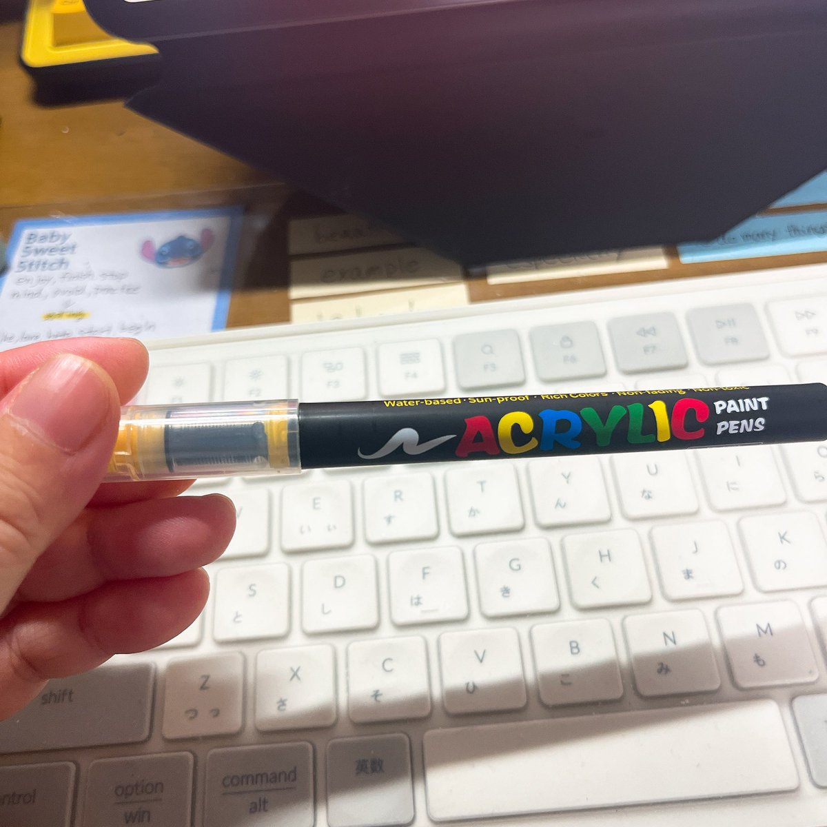 urabe_rocinante's tweet image. 別のアクリルマーカー買ってみた。
ムラになりにくいし、乾かせば濃い色の上から黄色も乗せれるからいいかも。
馴染ませるのもできるしね。
 #flysea  #アクリルマーカー  #acrylicmaker