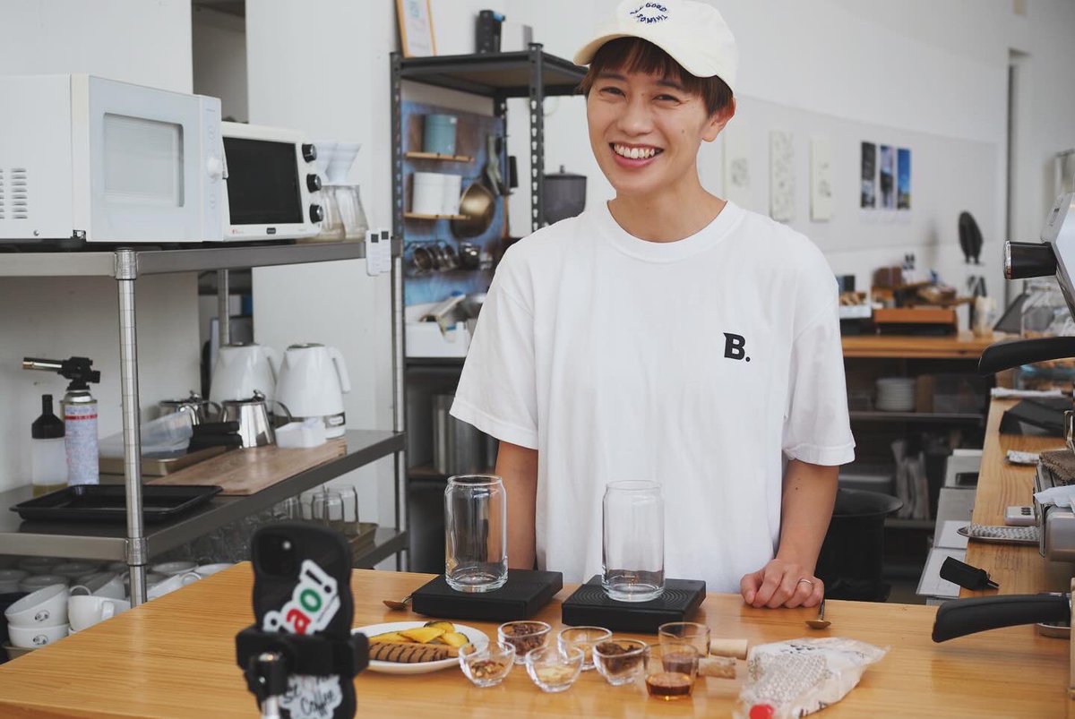 ひつじ珈琲 ハーモニーホール店🐏◎
会う度に撮影してるから、akihoさんの写真が
増えて、akiho写真集が出来そうなレベル📸笑
⁡⁡
ひつじ珈琲8周年限定の激かわテイクアウト
カップが登場してます！テイクアウトも是非🥡
#ひつじ珈琲 #珈琲のある暮らし #SCAJ2025