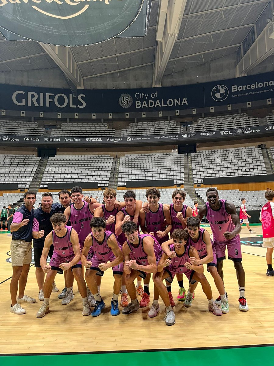 Alejandro8Mingo's tweet photo. El trabajo da sus frutos! Partido inmenso para recordar. Ayer dimos la sorpresa en un partido frenético  y con mucho ritmo vs @Penya1930  con victoria 78-83 de nuestro #u18 @BasquetCornella  Vinimos para dias como estos! Seguimos 💪🏻✅ https://t.co/R07Tgqgv2j