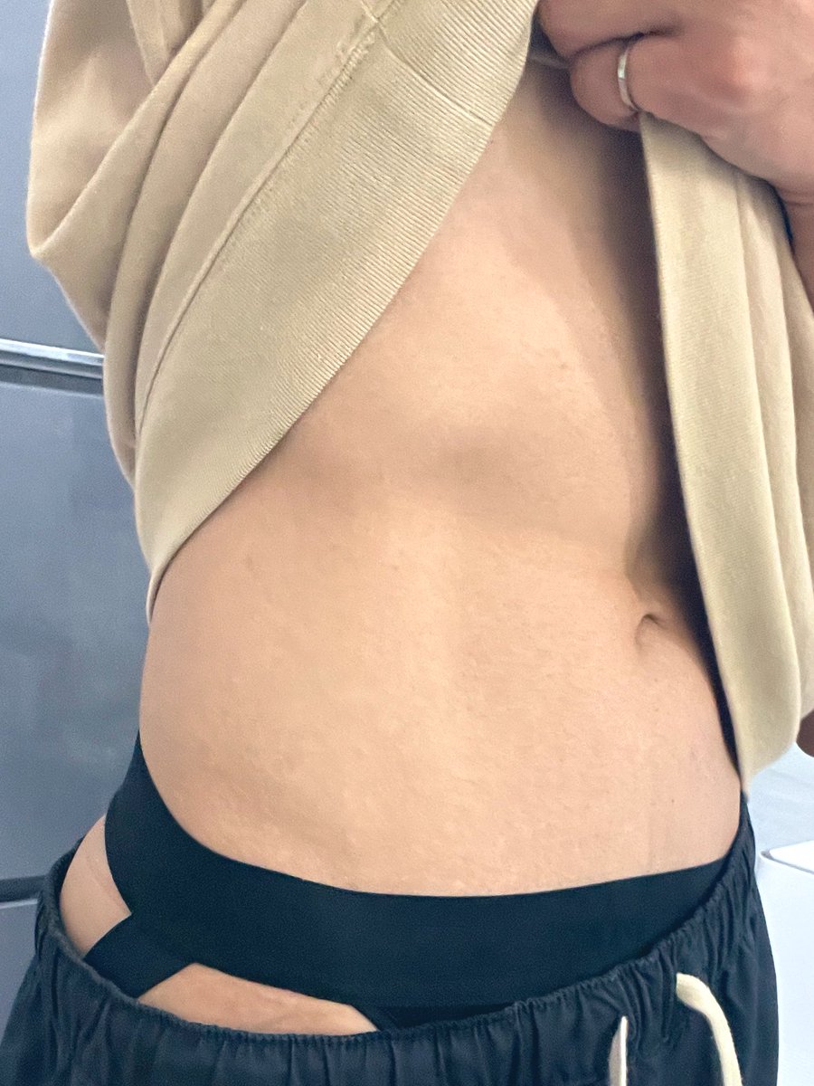 想當星辰卻像路燈