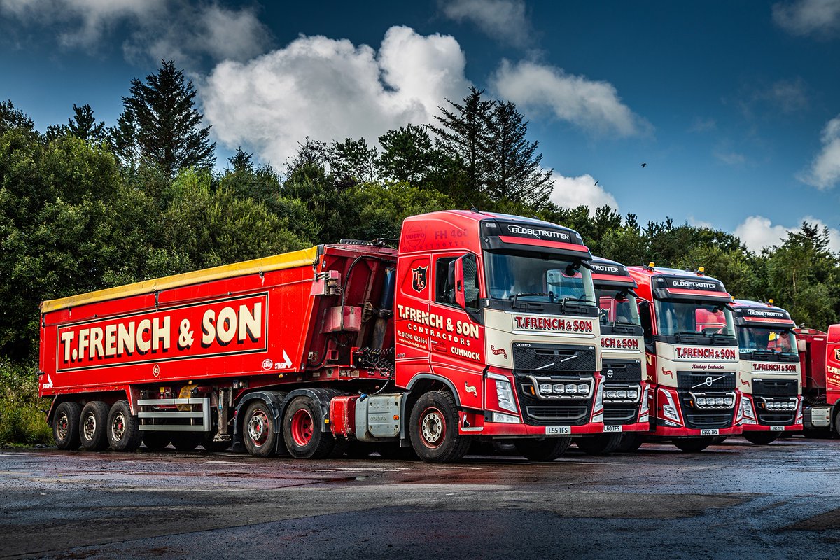 Bulk &amp; Tipper visits T French &amp; Son!

Find out more 👉 bulkandtipper.co.uk/shop/issue-twe…

#BulkandTipper #TFrench #SubscribeToday #BulkHaulier #NimblePublishing #FollowThePenguin