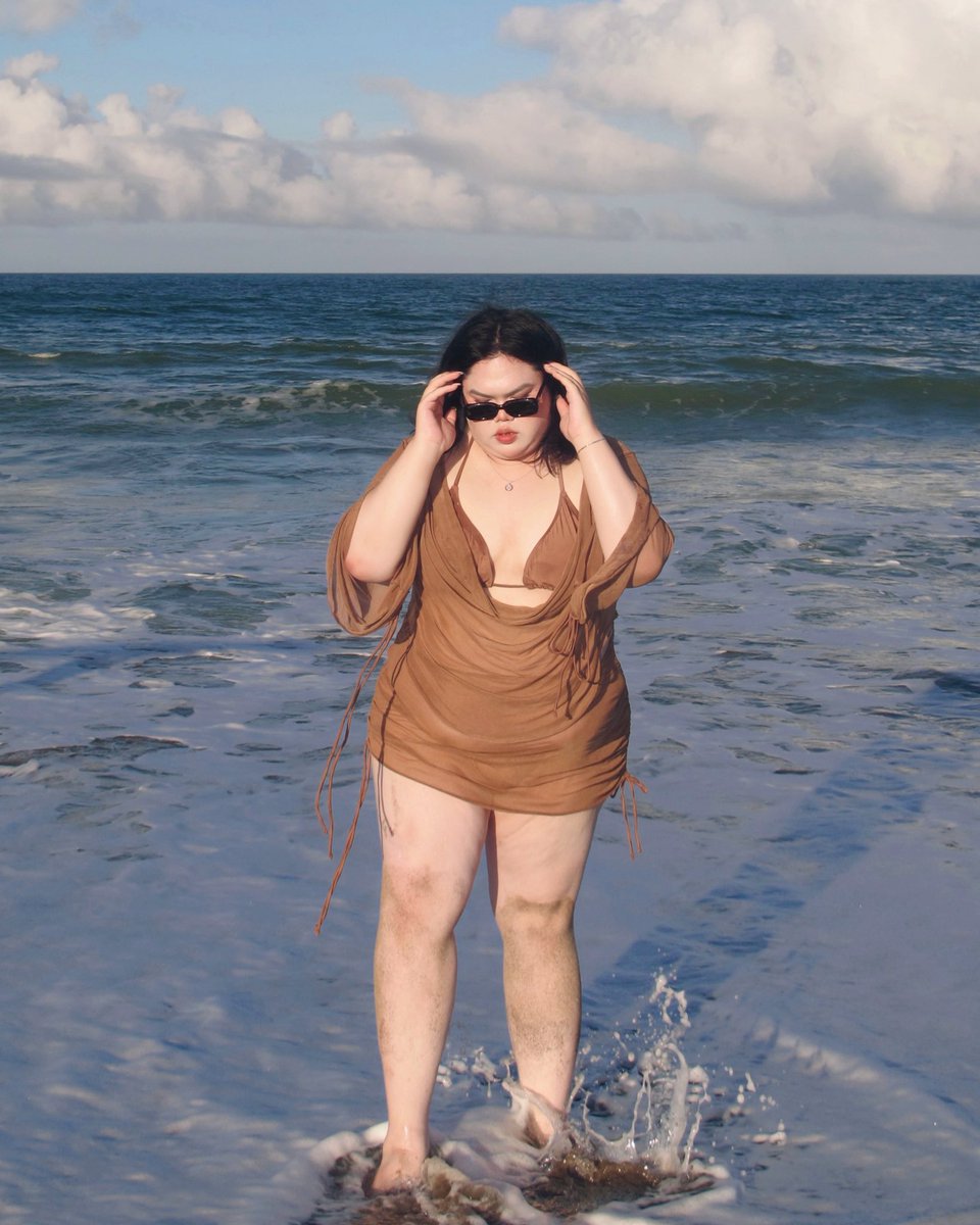 hsing1213's tweet photo. 抓住夏天的尾巴☀️🕶️⛱️🌊
比基尼👙穿起來～

#BBW #女乳 #巨臀 #肥臀 #大尺碼
#三性 #偽娘 https://t.co/i9YLn7I0k2