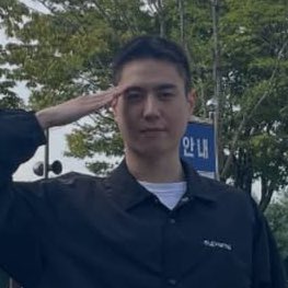 겸✨ tweet media