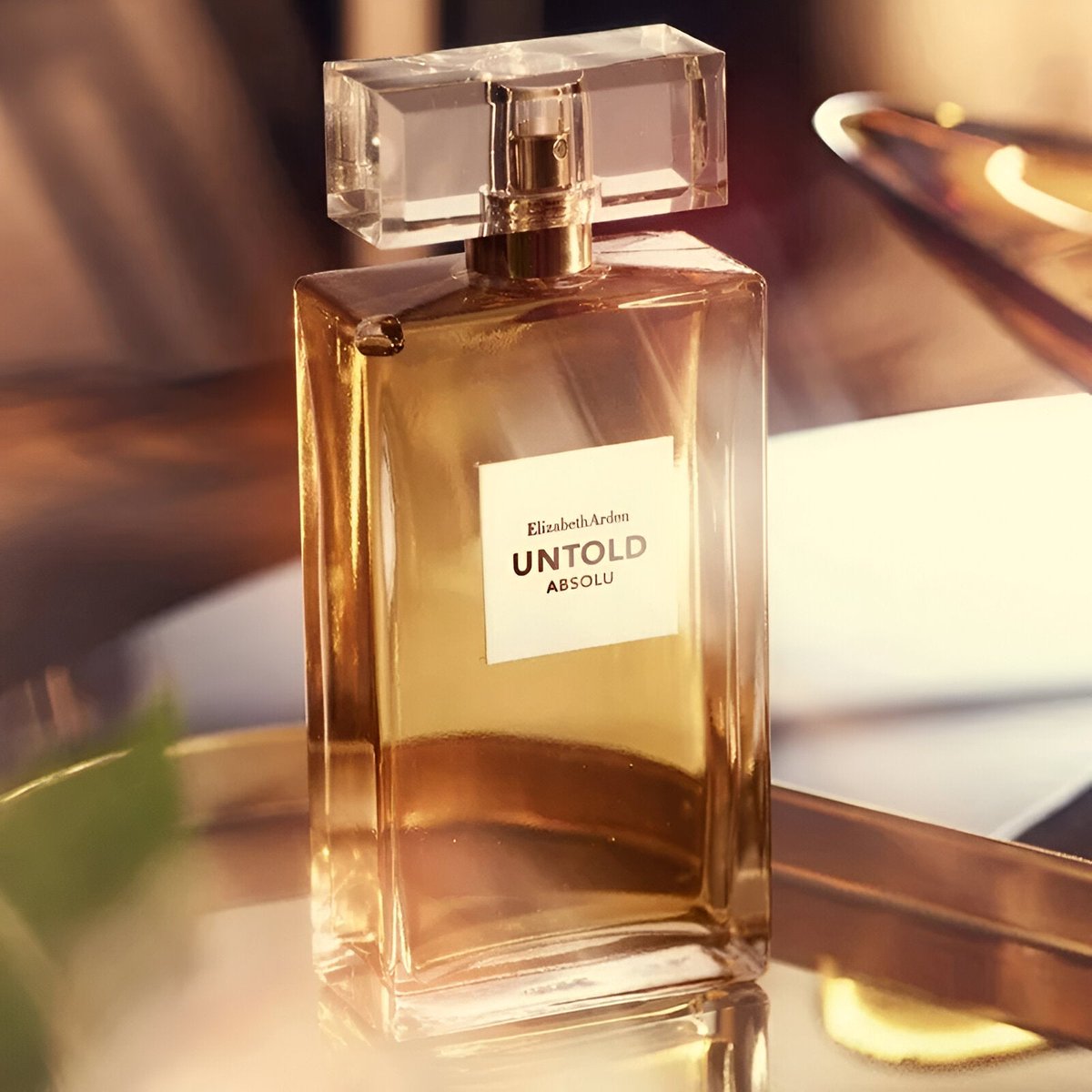 kalravkapadia's tweet photo. PerfumeAddicts Exclusive Deal:
A SENSUAL GOLDEN ELIXIR ✨️ FOR THOSE WHO LOVE RICH CREAMY ORIENTAL FLORAL FRAGS💥💥💥
A STUNNER FROM ELIZABETH ARDEN 🔥🔥
Elizabeth Arden Untold Absolu Pour Femme for women from Elizabeth Arden 100ml EDP for 3600. #rich #regale #eloquent #sophisticated
ITS A GOLDEN WHISPER OF LUXURY🔥🔥DO NOT MISS 🚩🚩
Elizabeth Arden Untold Absolu is the richer, more decadent sister to the original Untold — a fragrance created for the woman who embraces her sensuality with confidence.
The opening greets you with a lush burst of red plum and blackberry liqueur, immediately setting a deep, gourmand tone. Soon, the heart blooms into a luxurious bouquet of jasmine, gardenia, and red rose, lending femininity, grace, and an opulent warmth.
As it evolves, the base wraps you in a velvety cocoon of tonka bean, cashmere wood, vanilla absolute, and amber, creating a smooth, addictive sweetness that lingers beautifully on the skin.
What makes Untold Absolu so special is its ability to balance richness and elegance — it is sweet, but never cloying; floral, but never overpowering.
It feels like golden silk draped around you, radiating sophistication, intimacy, and allure.
Best worn in the evening or on special occasions, it is the perfect companion for a woman who wants her fragrance to leave a lasting impression of warmth, luxury, and mystery.
A golden, sensual elixir — Untold Absolu is elegance bottled, a fragrance that whispers luxury while making sure it is never forgotten.
HIGHLY RECOMMENDED BY PERFUMEADDICTS 💐💐💐