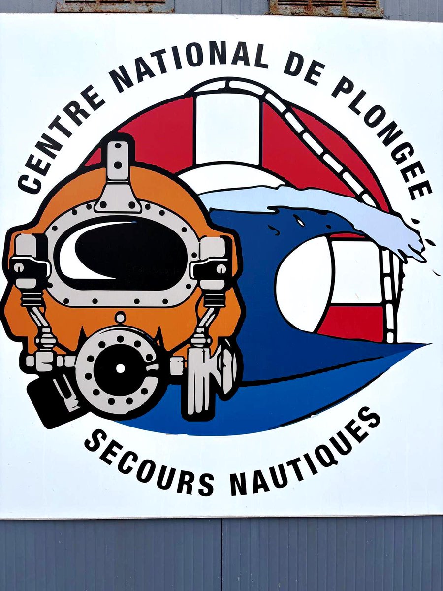 sis_2b's tweet image. 👨‍🚒 L’ADC Charles Orsini (CSP Bastia), spécialiste du secours subaquatique 🤿, suit une formation à l’ECASC Valabre (Marseille) pour obtenir une certification exigeante et prestigieuse 🏅simu fieri di ellu 👏👏#Compétence #Formation #EquipeSpécialisée