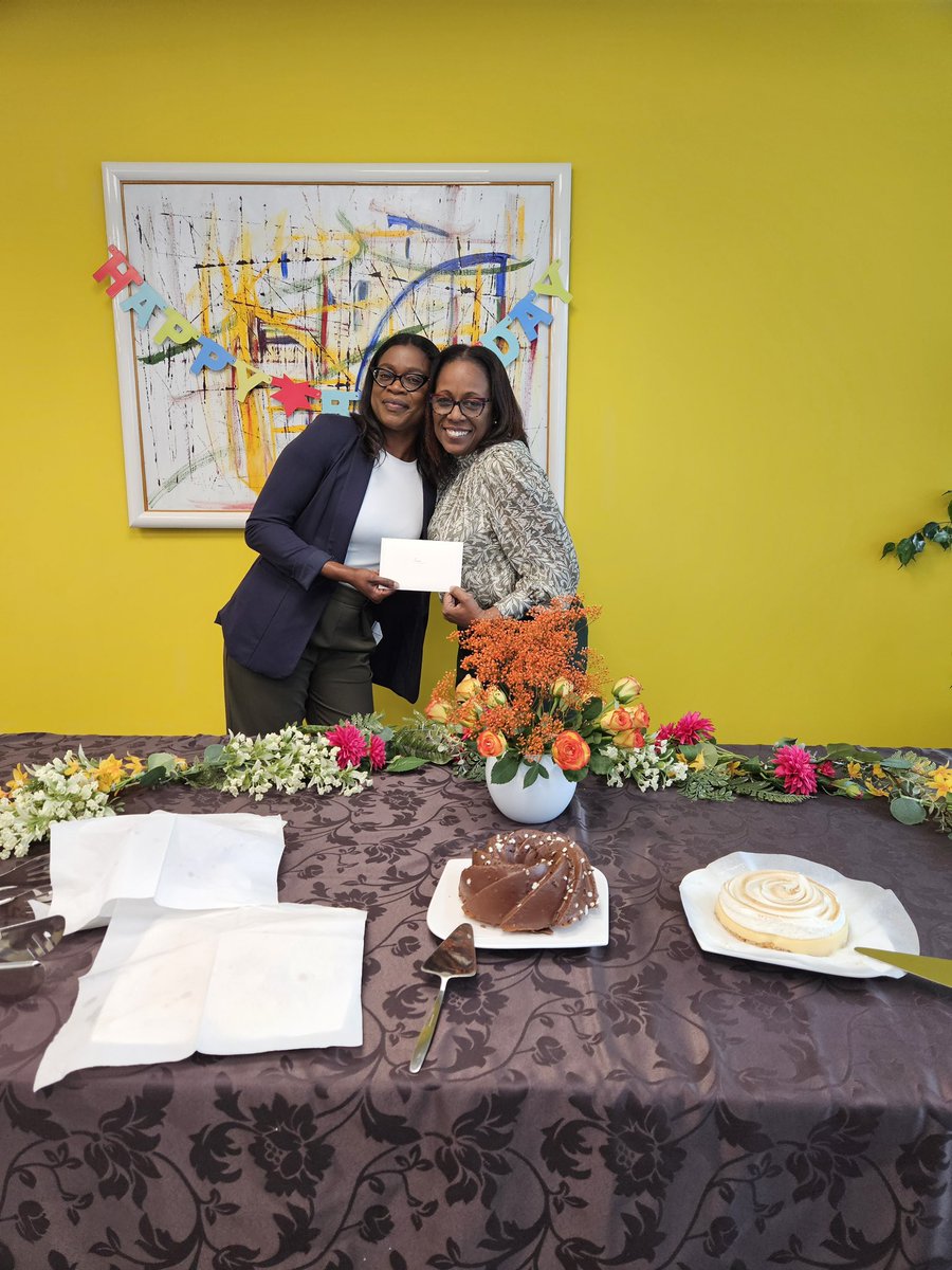 JaEmbBelgium's tweet photo. #BirthdayClub On Friday, the Embassy celebrated the members of the team born in the month of September. We value their contribution in supporting the work we do for the people and Government of Jamaica. 

We wish them all the best in this chapter of their lives. Celebrants from (left to right)

▪️Ms. Tamara Gordon
▪️Mr. Aklilu Gebrehiwot
▪️Ms. Tisana Clarke