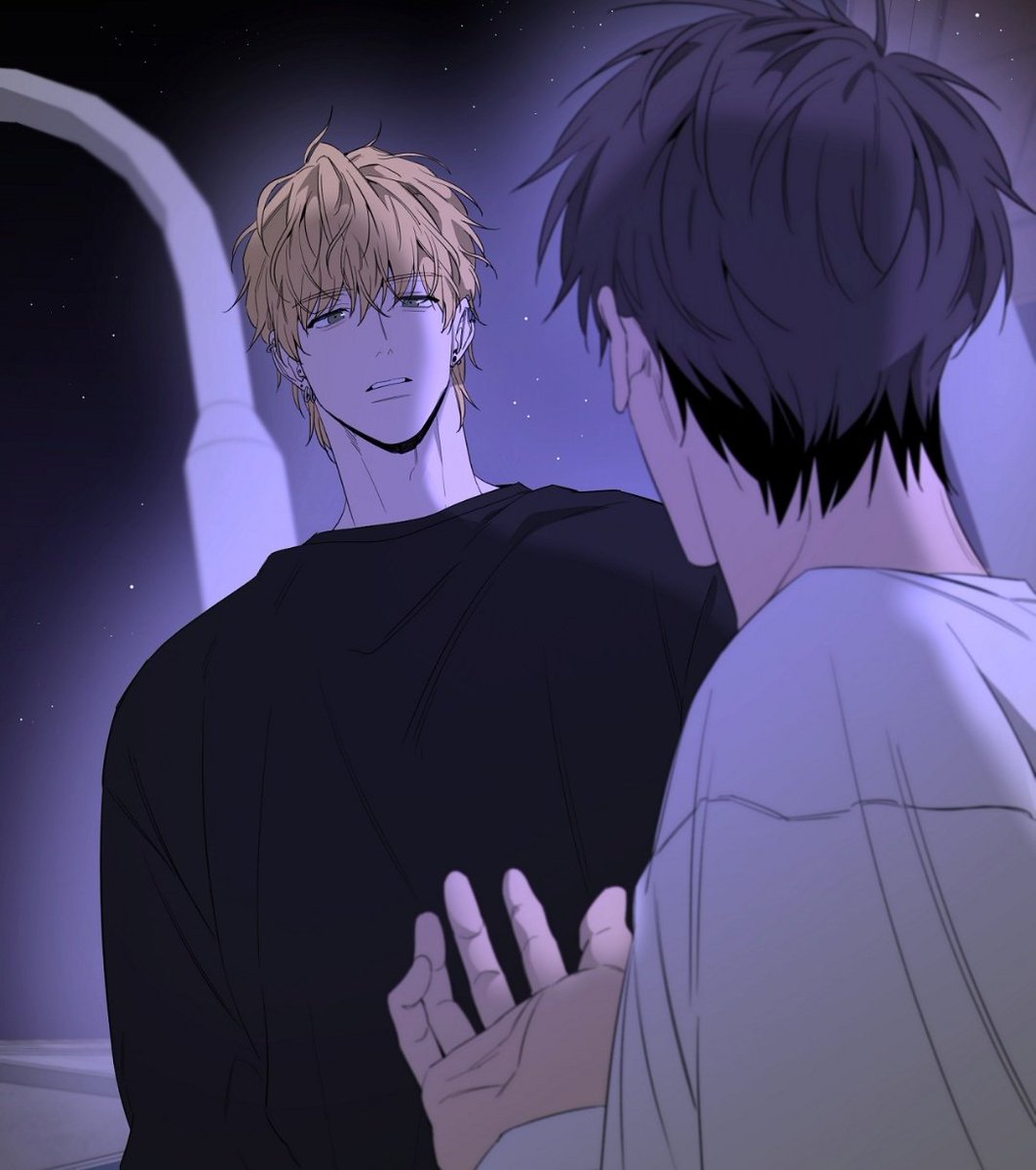 사귀지는 않지만, 연인처럼 구는 친구
VS.
미래의 애인이지만 손도 안 잡는 친구