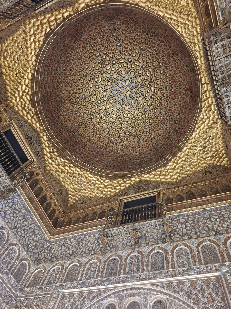 Trabajar hoy en el #RealAlcázar de #Sevilla es un lujo