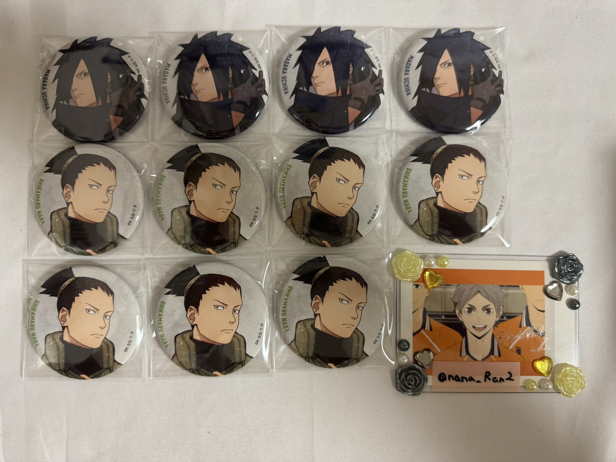 NARUTO ベースヤード オーロラ缶バッジ マダラ 柱間 5個セット NARUTO ベースヤード オーロラ缶バッジ マダラ 柱間 5個セット