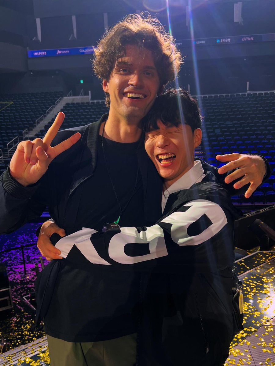 WadidXD's tweet photo. That was our 2025 LCK!
Love you all ❤️ https://t.co/39kqgEwOa7