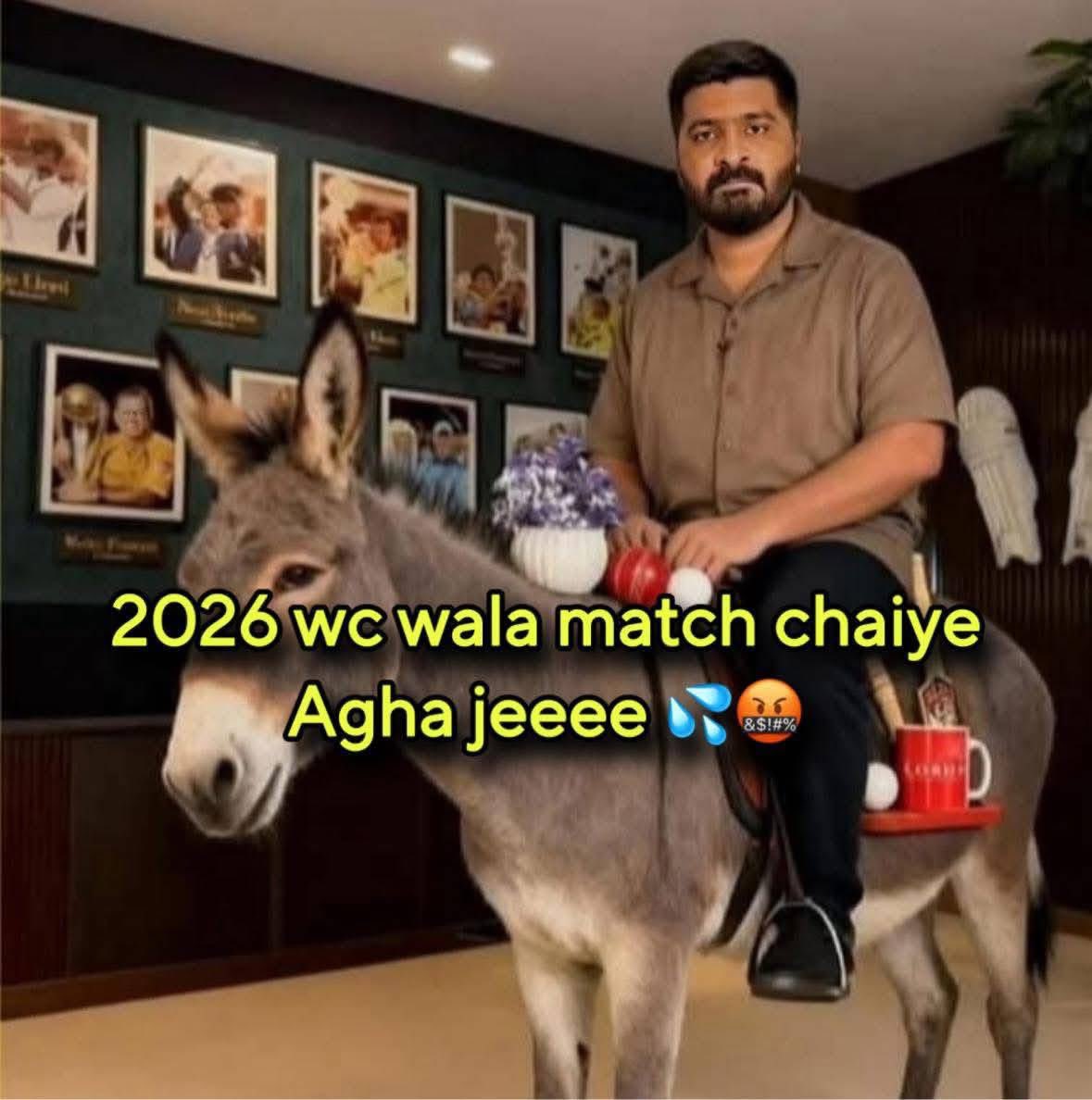 0Abhix's tweet photo. Agha ji tumhari g**nd chahiye 

#indvspak2025 #AsiaCup2025 #AsiaCup https://t.co/BgI0UgZJwc