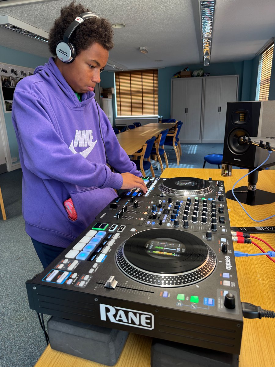 DJ Methodz tweet media