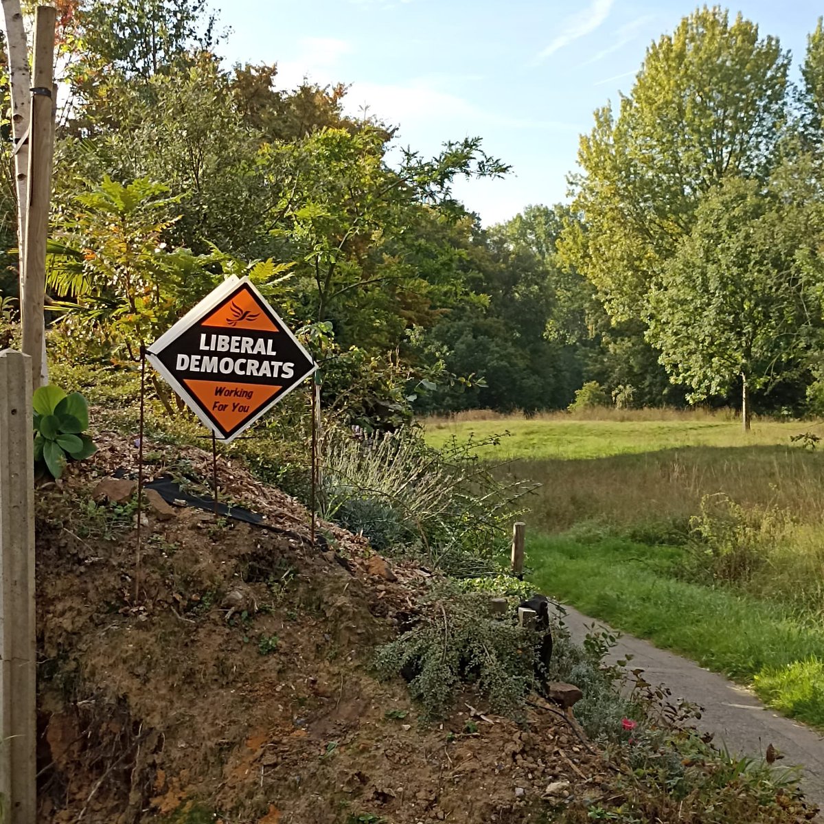 ReigateLibDems's tweet image. Great to see so much support for our candidate Mark Johnston ahead of the Meadvale & St.John’s By-election on October 16th
#VoteLibDem
