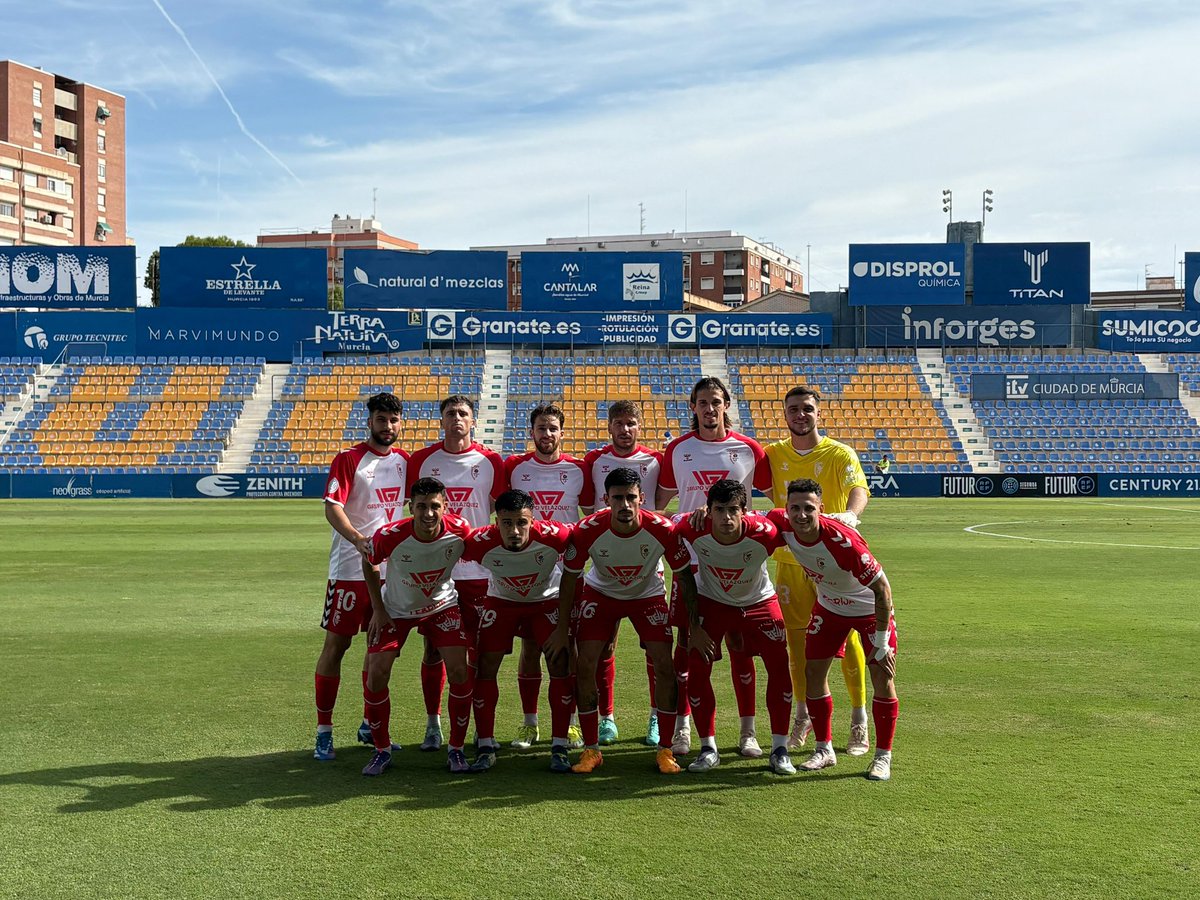 Más que orgulloso del trabajo de esta familia. Merecimos más, pero con trabajo y humildad van a llegar los resultados. Estoy segurísimo, a muerte con mi familia! Esto acaba de empezar❤️⚽️⚔️