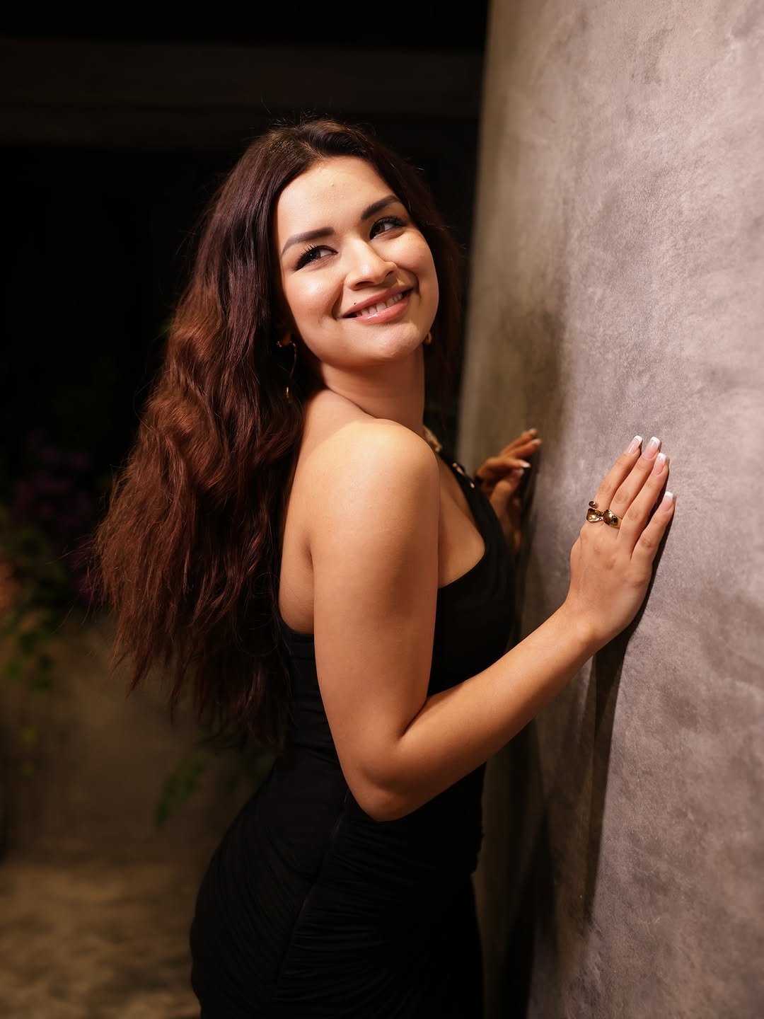 G2AWrg4WoAAMVE_?format=jpg&name=large