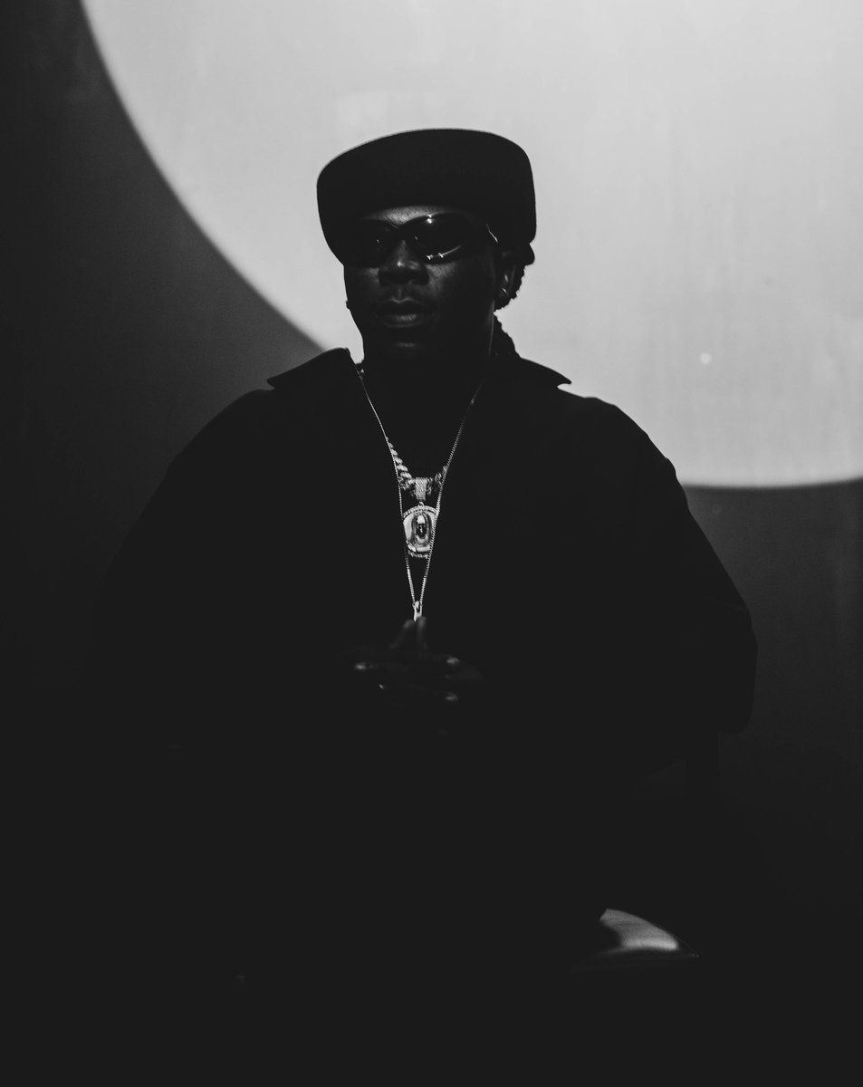 stonebwoy's tweet image. Not Afraid of Evil.. I'm getting Bolder

THE TORCHER!🔥💡

vyd.co/StonebwoyTheTo…