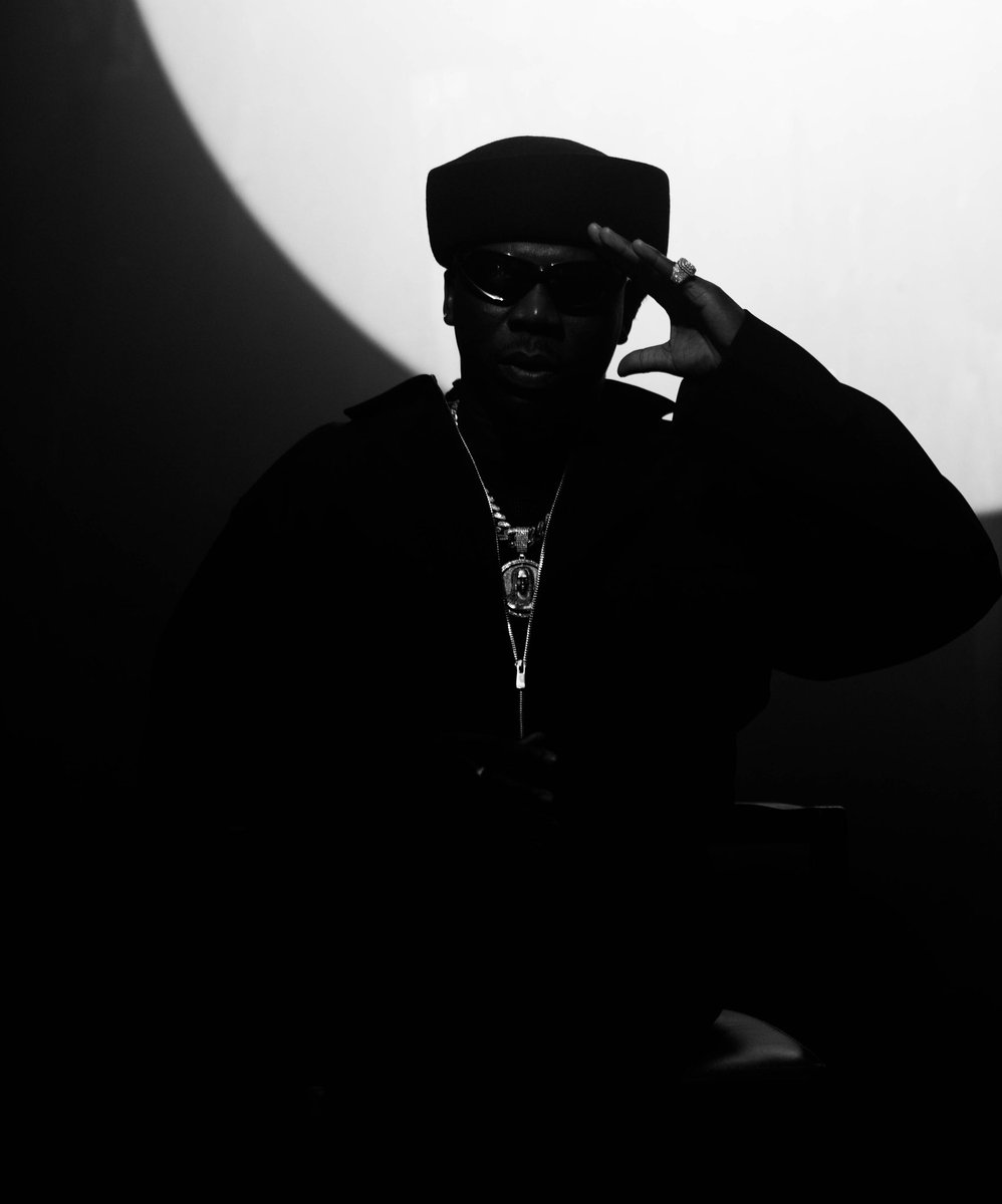 stonebwoy's tweet image. Not Afraid of Evil.. I'm getting Bolder

THE TORCHER!🔥💡

vyd.co/StonebwoyTheTo…