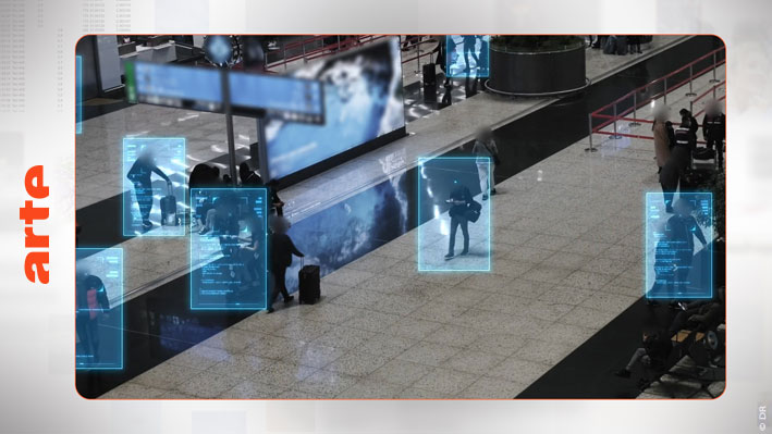 ARTEpro's tweet image. La collection documentaire d’#investigation #SOURCES revient le 8.10 sur le site d'@ARTEfr / YouTube avec l'#enquête de @maevaplt & @luanna_fmuniz sur la reconnaissance faciale au service de la répression.
#Journalisme @PakSylvain @Ajousset @AgenceCAPA
➡ tinyurl.com/bdhskwmu