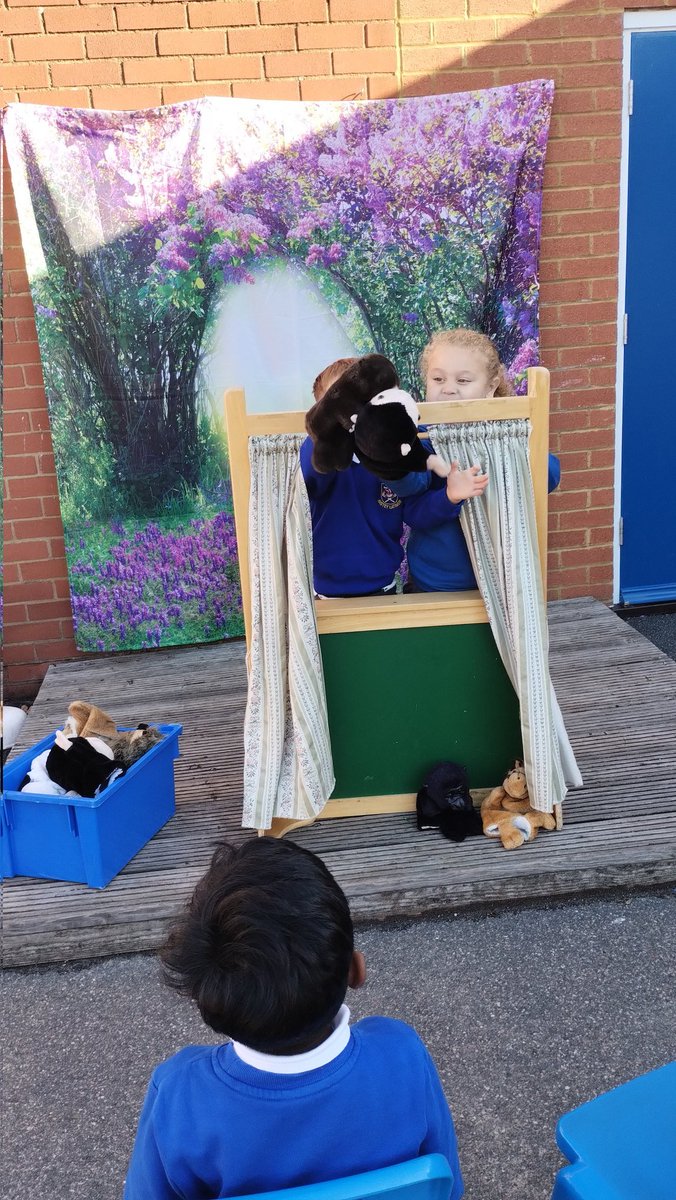 latimerprimary's tweet image. #EYFSCL #EYFSEAD #OracyatLatimer More fun by learning through play!