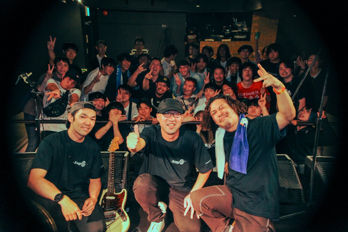 eugene_ur's tweet image. 【Big Thanks to Fans &amp;amp; Bands!】

9.28 Sun 横浜 #BuzzFront

Too Hot! &amp;amp; Eugene presents
Love / #BuzzGene: Riot Vol. 2
BIRTHDAY BASH Edition

1. Kill Yourself
2. Destruction
3. 神の罠
4. After I Die
5. Strike Me
- Encore -
6. Courtney

最高の夜をありがとう！

#eugeneur

📸@saitougig