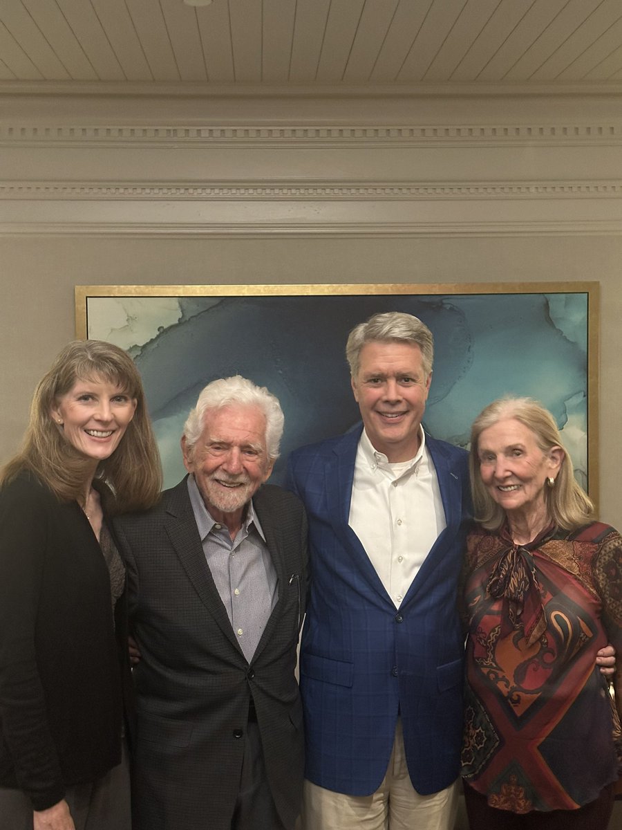 So wonderful to be with cell phone inventor <a href="/MartyMobile/">Martin Cooper</a> and his bride the brilliant Arlene Harris last night at dinner. They are the ultimate Energizer Bunnies and are now working on revolutionizing hearing aids. Love them!