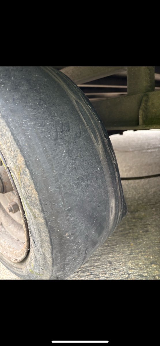 DVSAEnforcement's tweet image. Tyres are the only point of contact a vehicle & trailer has with the road surface! 🛞
Wheel nuts keep the wheel in place! 🔩
Please ensure you regularly check these, #RoadSafety is vital ✅
#CheckTyres🛞
#CheckYourNuts🔩
Careless torque costs lives⤵️
ow.ly/pzy150V5kYi