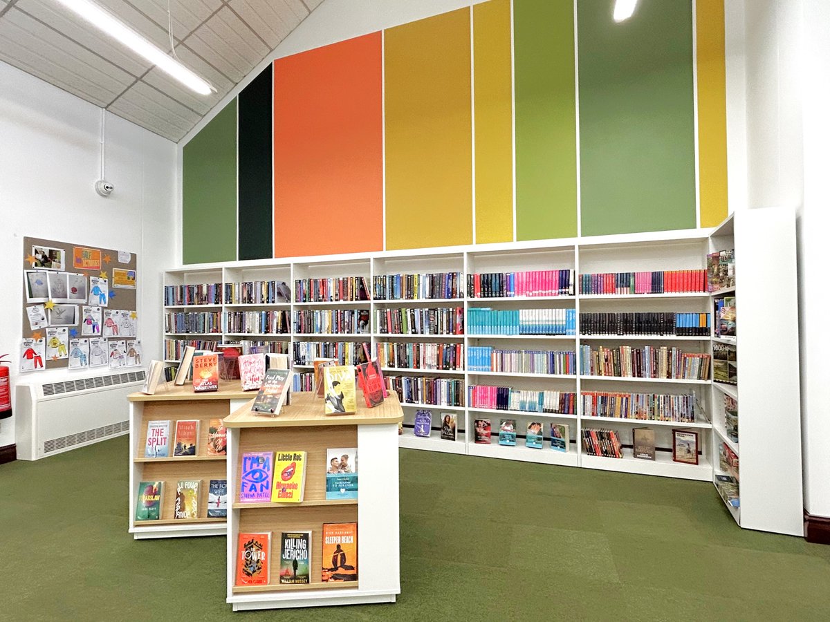 fg_library's tweet image. 🌿 Exciting news! Mexborough Library is transformed into a modern space 

with: 
✅ 10,000 books 
✅ Curved reception 
✅ Tech zones &amp;amp; PCs 
✅ Cosy seating 
✅ Flexible meeting room 

📖 Read more:

 #FGLibrary #LibraryDesign #CommunitySpaces #CaseStudy #LibraryTransformation