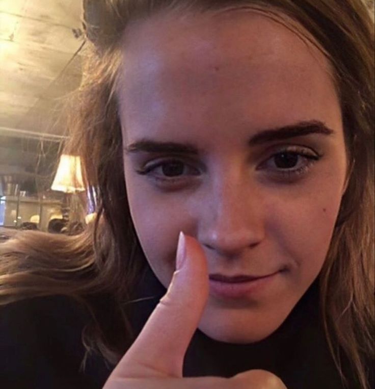 EmmaWatson123e's tweet photo. I am sending so much love to you, hoping you’re ok and as well and happy as you can be in these strange times. And again, thank you to everyone working so hard to keep us safe and well. https://t.co/bP6gPcO4QW
