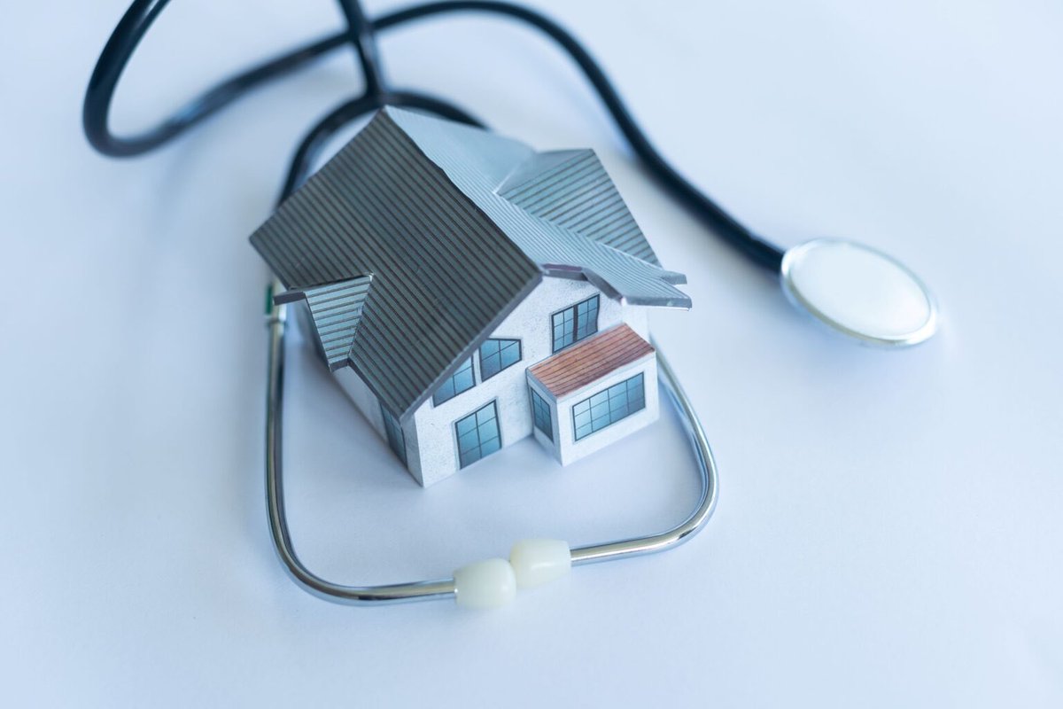 John P. Houghton tweet media