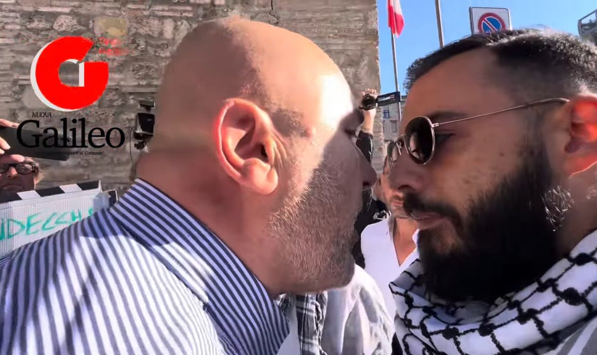Sono scesi sotto il Comune per esprimere dolore, rabbia e indignazione. Per dire che le parole di Bandecchi sui bambini di Gaza sono ripugnanti. Lui ha risposto con l’unica lingua che conosce: la violenza.
È l’ennesima aggressione fascista di un sedicente sindaco. #matrice