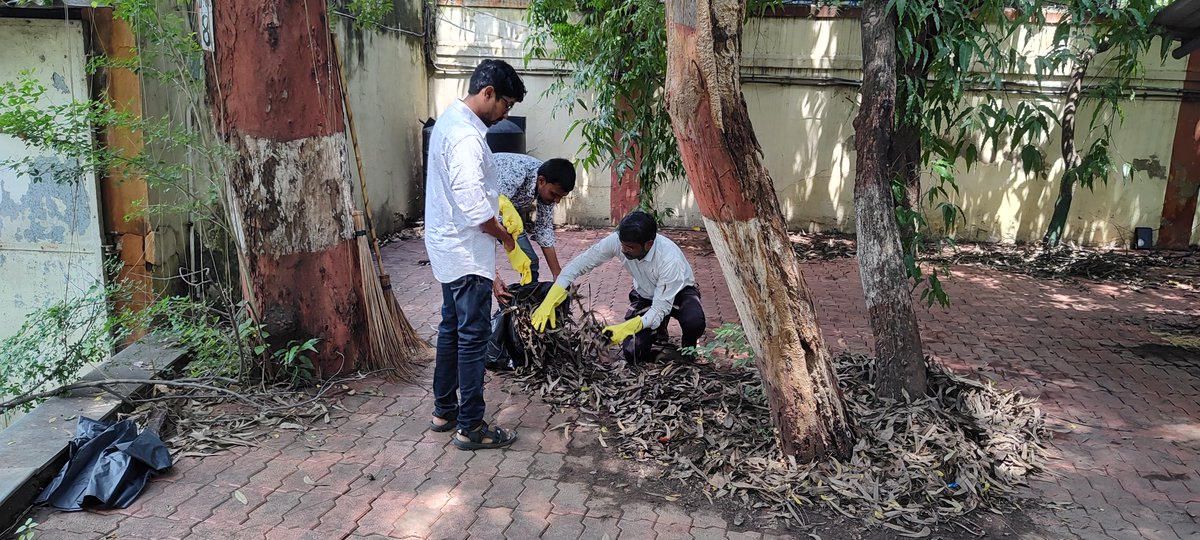 Cleanliness Drive Conducted at FCI DO Nagpur
#SwachhataHiSeva2025 #SHS2025